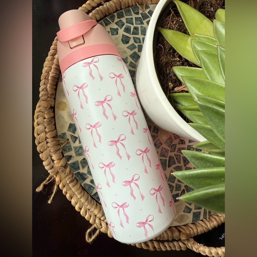 PINK BOW 32oz FreeSip Tumbler